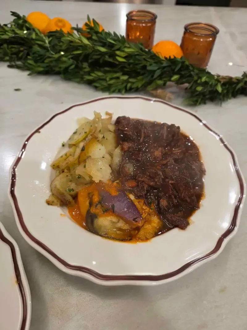Braised short rib with roasted vegetables and herb potatoes